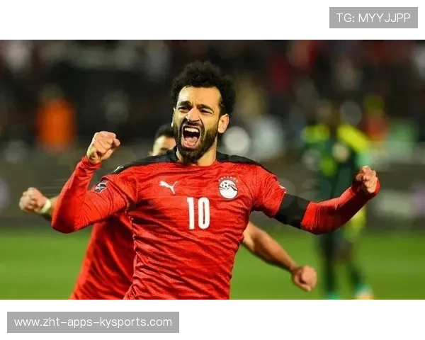 萨拉赫内切弧线球破门,利物浦看台瞬间沸腾 萨拉赫内切弧线球破门,利物浦看台瞬间沸腾